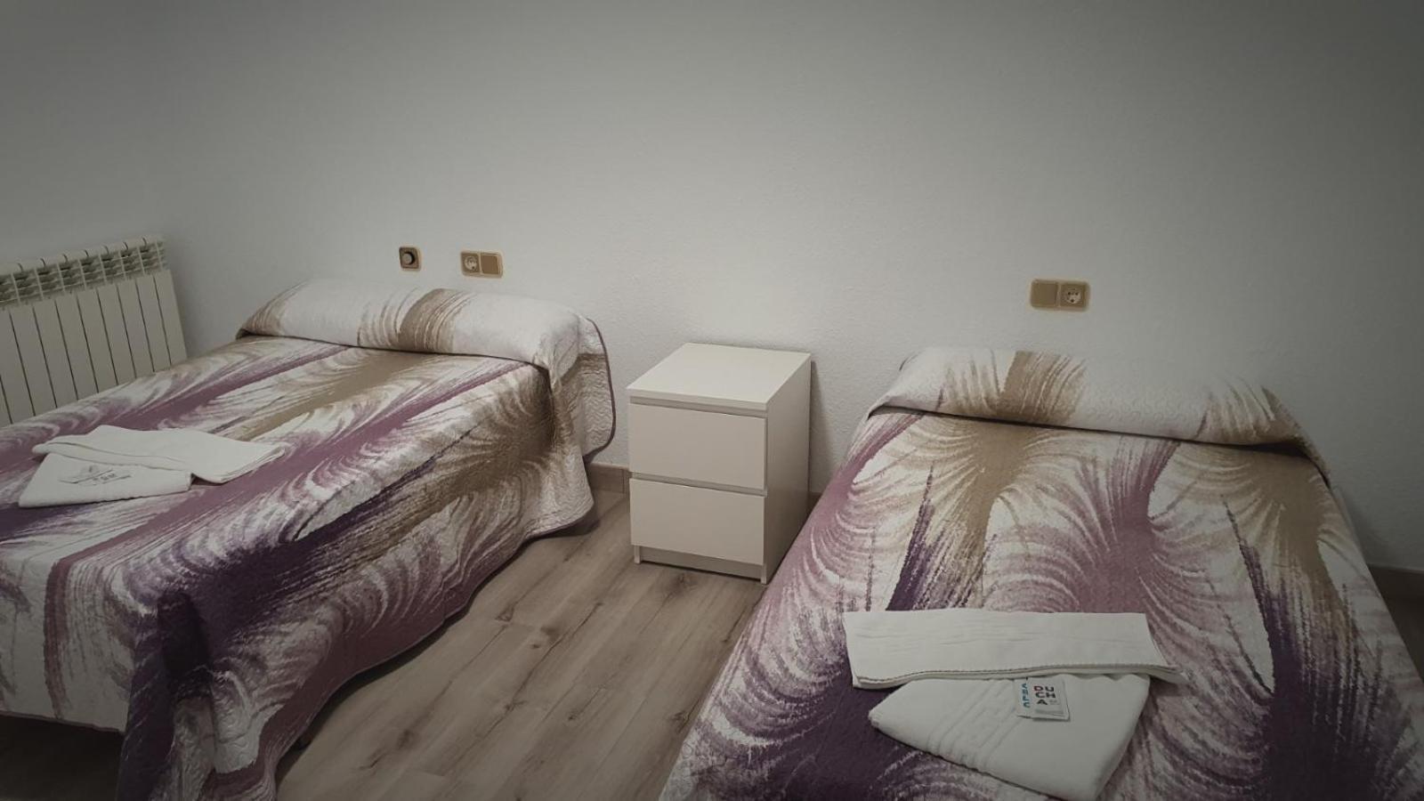 Hostal La Paz Ossa de Montiel Buitenkant foto